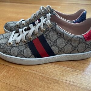 Gucci Ace GG Supreme Canvas Sneakers Size 37.5